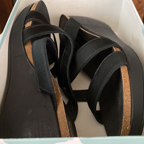 DONALD J. PLINER - “Boske” Leather/cork Wedge 12M NIB - Picture 8 of 10